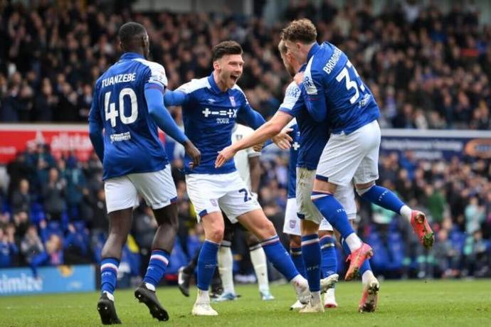 开云体育APP下载-伯恩茅斯逆转获胜，球员敬业精神可嘉的简单介绍