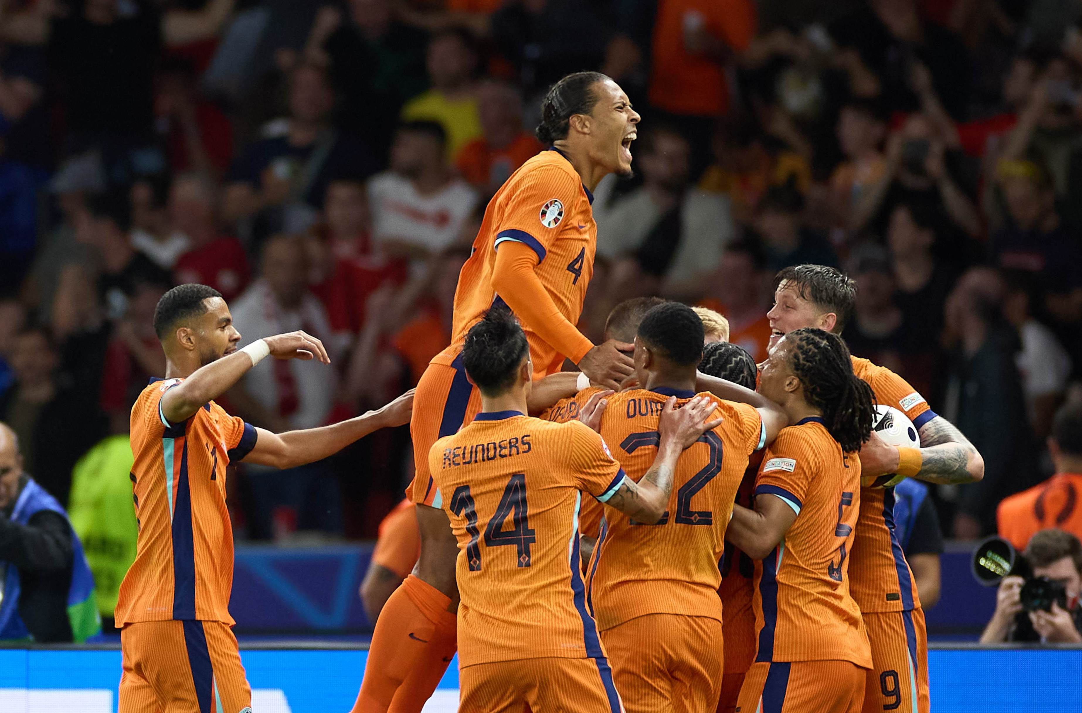 开云体育入口-包含精彩绝伦的欧洲职业足球赛事，球迷热情高涨的词条