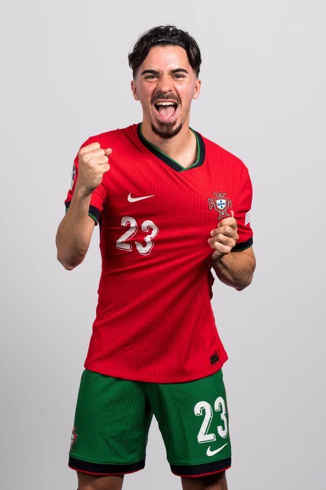 开云官网-捷克惨败为葡萄牙所伤，赫迪拉进球力挽狂澜的简单介绍