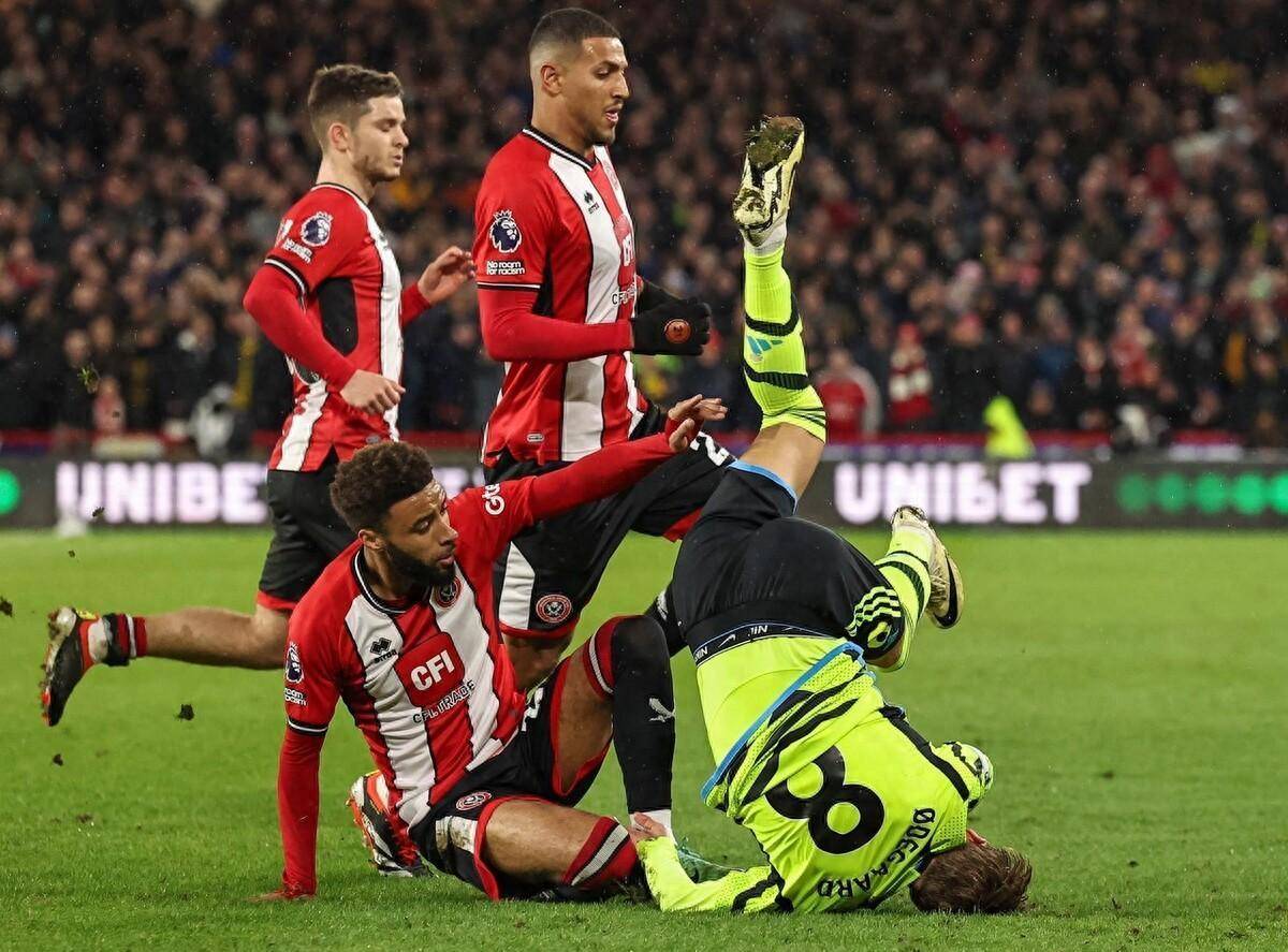 开云体育官方网站-阿森纳战胜谢菲联，紧追前四位置的简单介绍