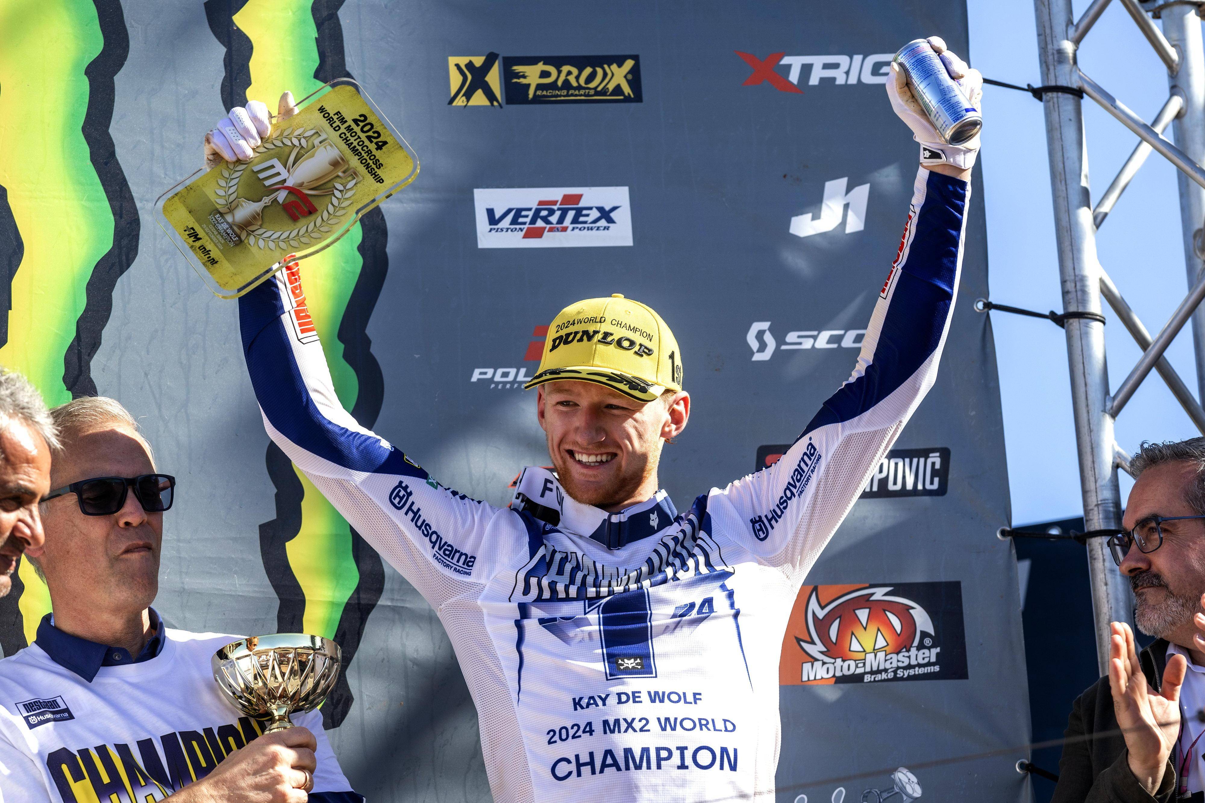 荷兰国家代表团在自行车比赛中喜获金牌的简单介绍 荷兰国家代表团在自行车比赛中喜获金牌的简单介绍