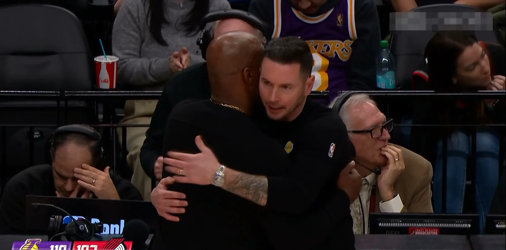 开云APP-包含加纳队实力悍然，取得客场胜利的词条