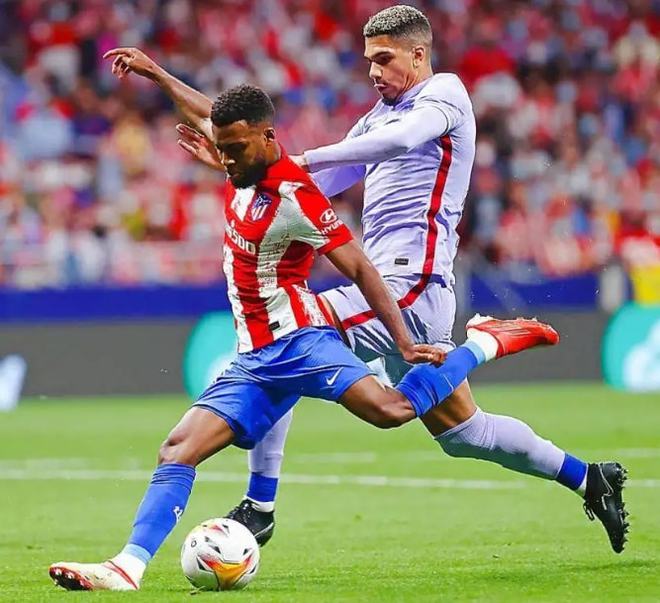 开云体育中国-比勒菲尔德击败对手，稳固联赛前三位置的简单介绍