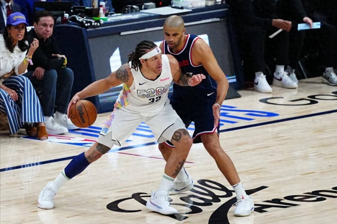 西部球队势如破竹,狂胜对手 西部球队势如破竹,狂胜对手