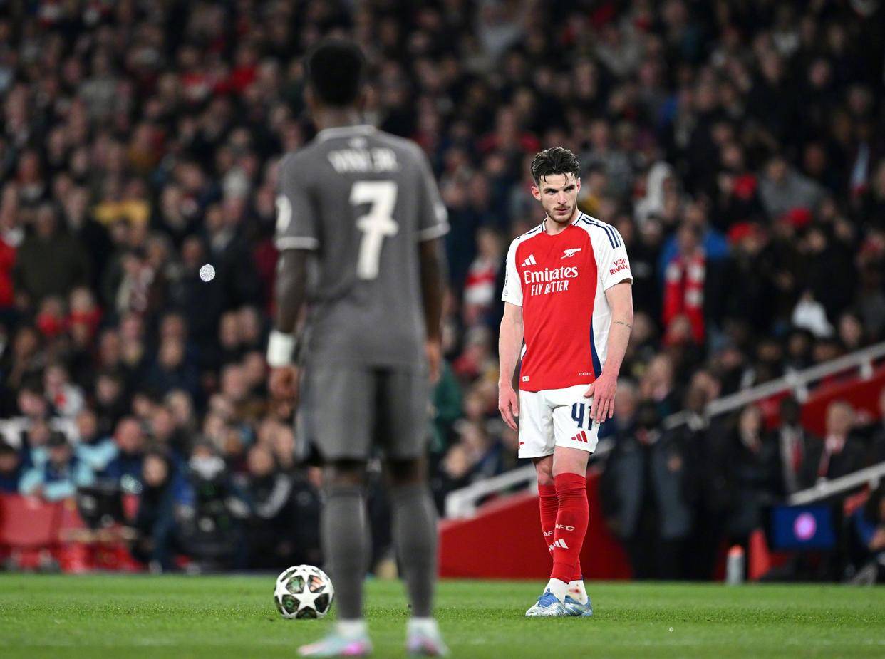 开云体育平台APP-阿森纳在欧冠比赛中大放异彩