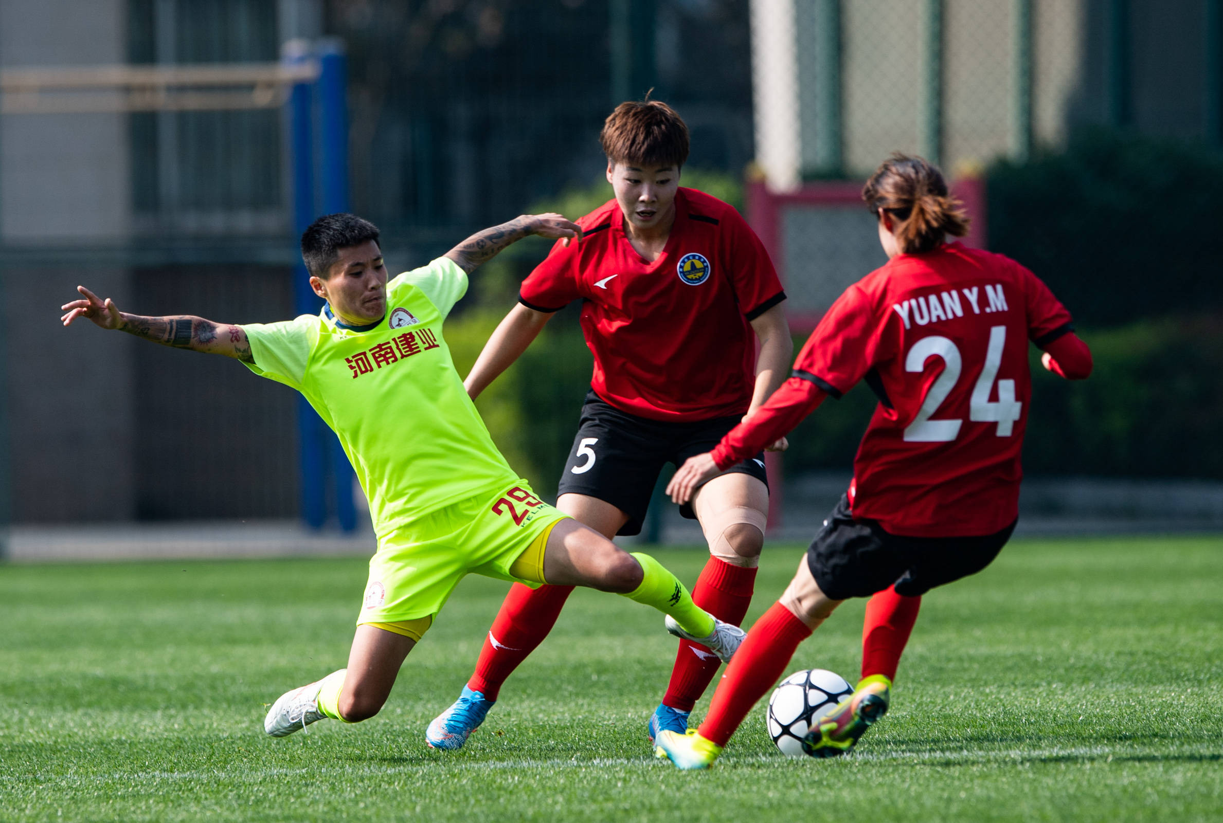 河南建业全队备战出击,志在夺冠 河南建业全队备战出击,志在夺冠