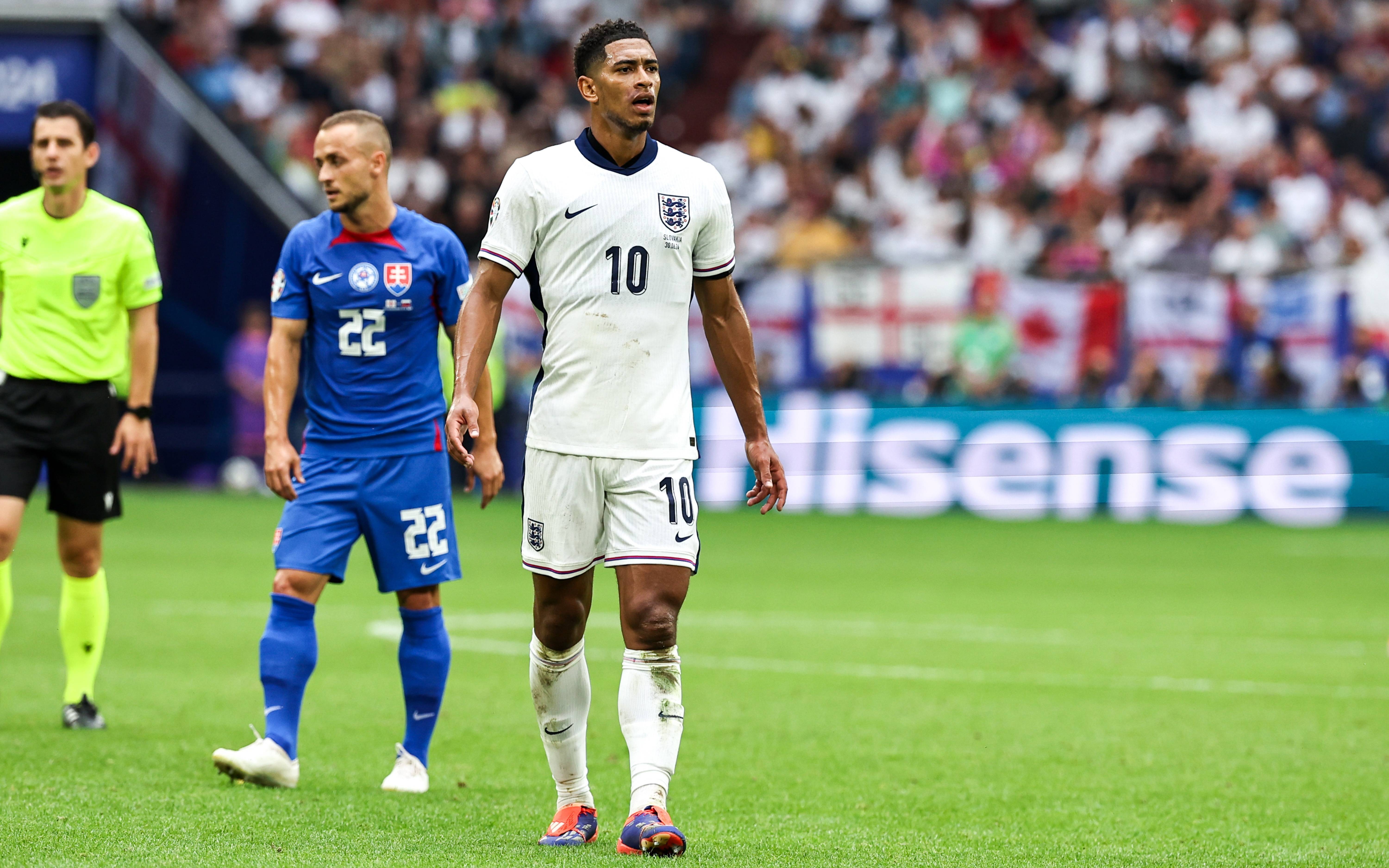 开云体育官方网站-包含英格兰队出征新赛季，引发球迷期待的词条