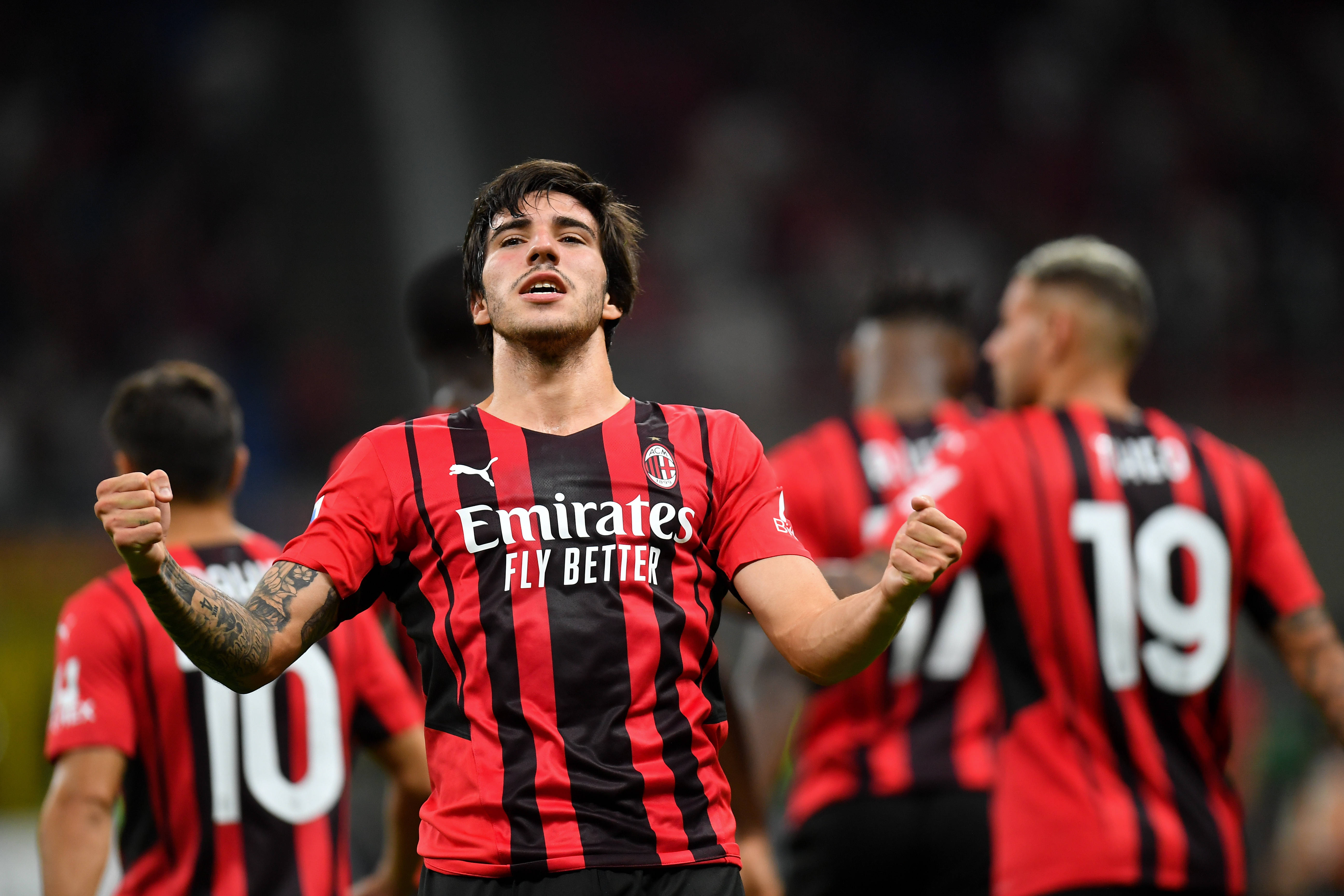 罗马队员表现出色,助球队取胜 罗马队员表现出色,助球队取胜