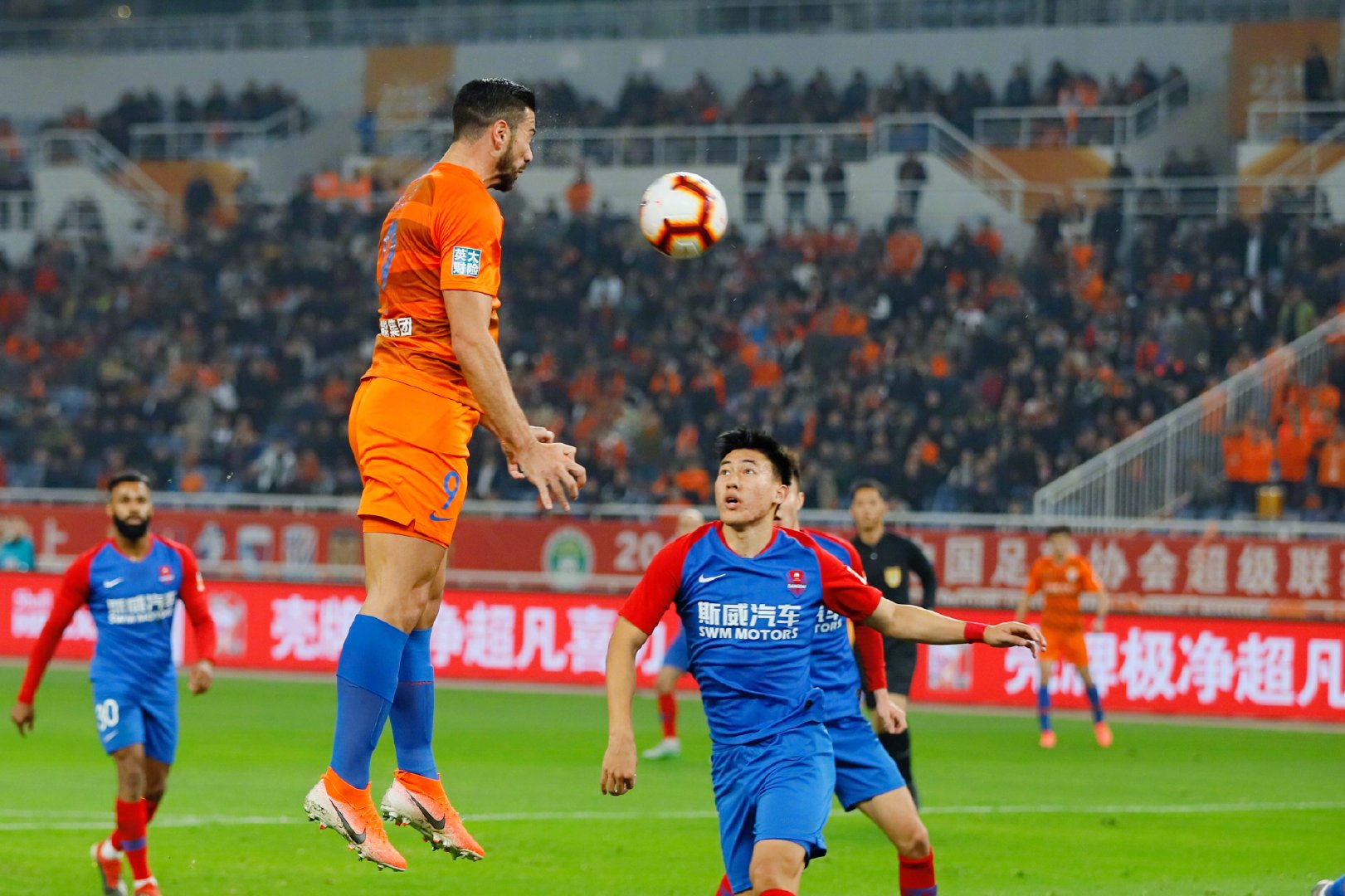 替补助攻:泰达替补球员替补上场立即助攻! 替补助攻:泰达替补球员替补上场立即助攻!