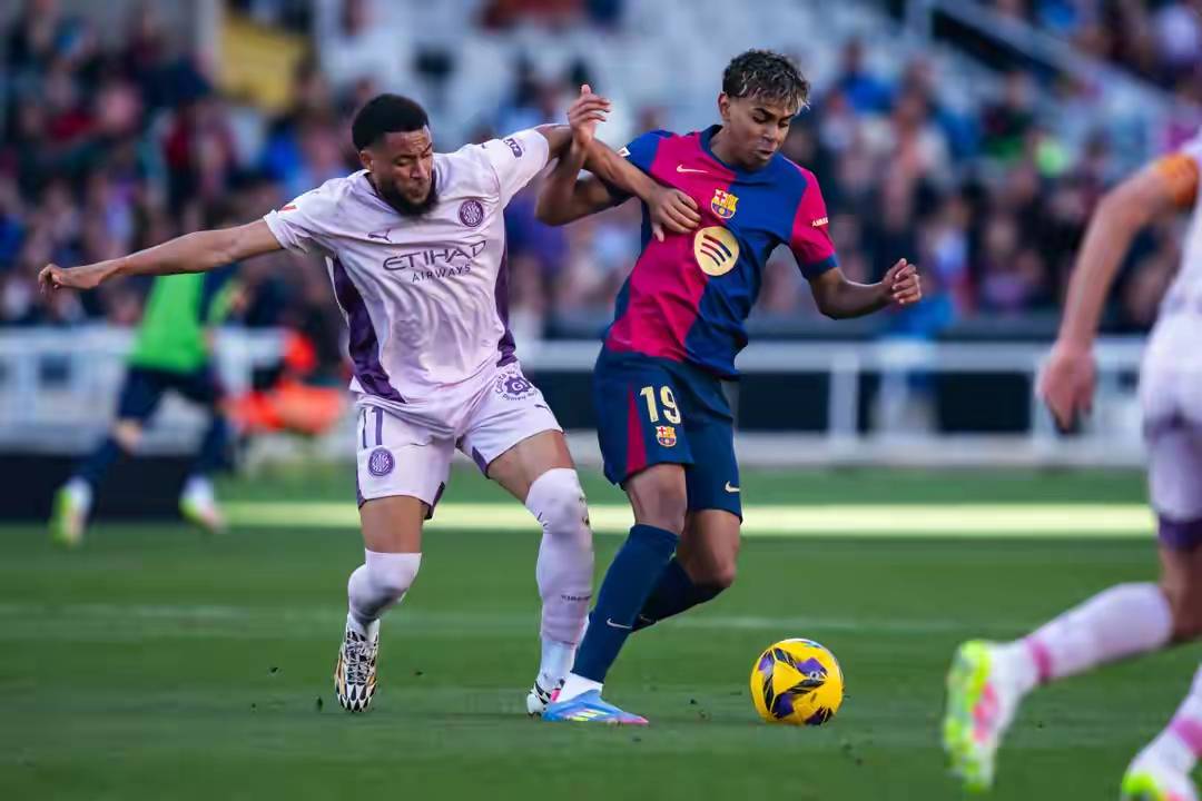 西班牙超级豪门战:胜者一统西甲 西班牙超级豪门战:胜者一统西甲