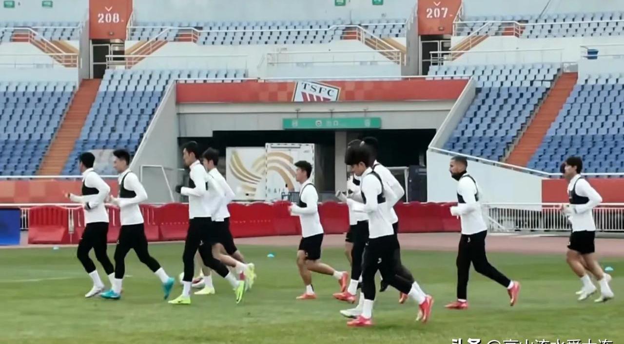 开云体育下载-伍尔弗汉晋升争霸，全队士气飙升的简单介绍