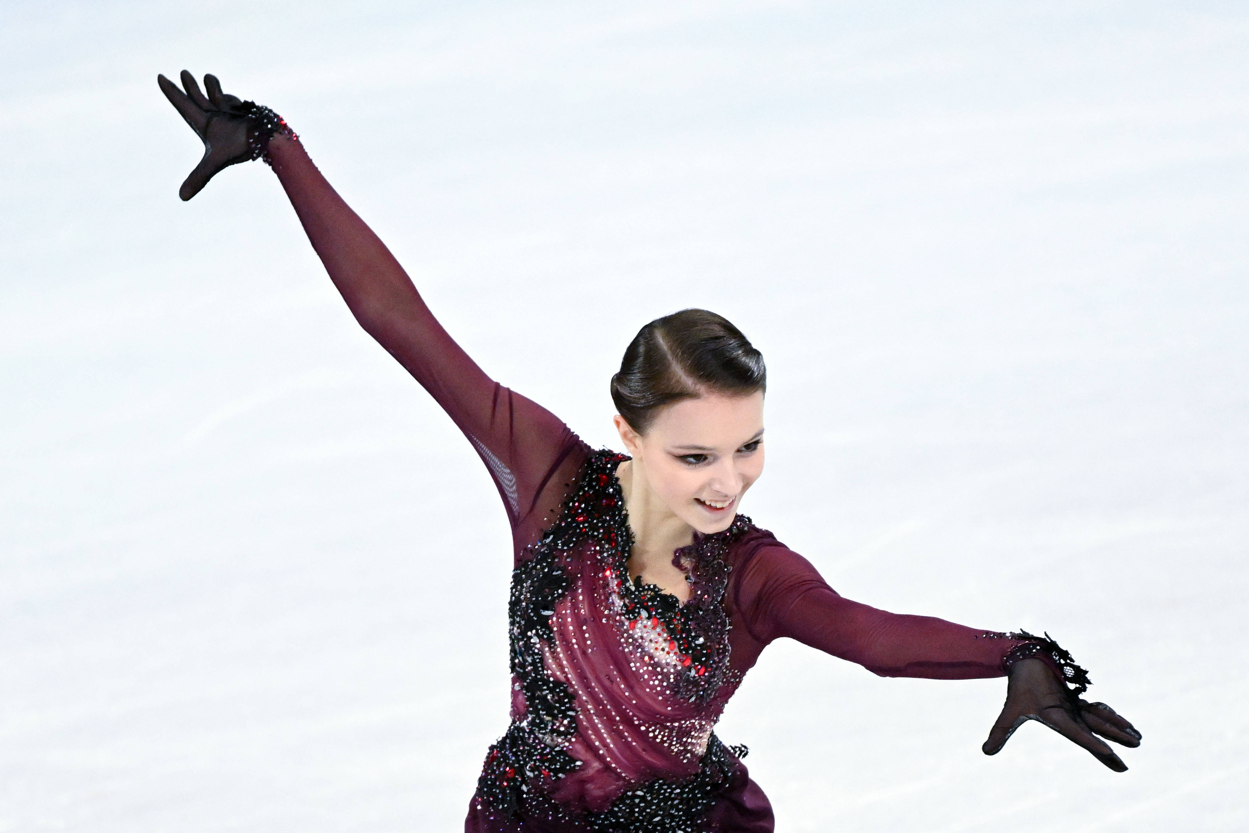 法国轮滑队表现出色,夺得冠军 法国轮滑队表现出色,夺得冠军