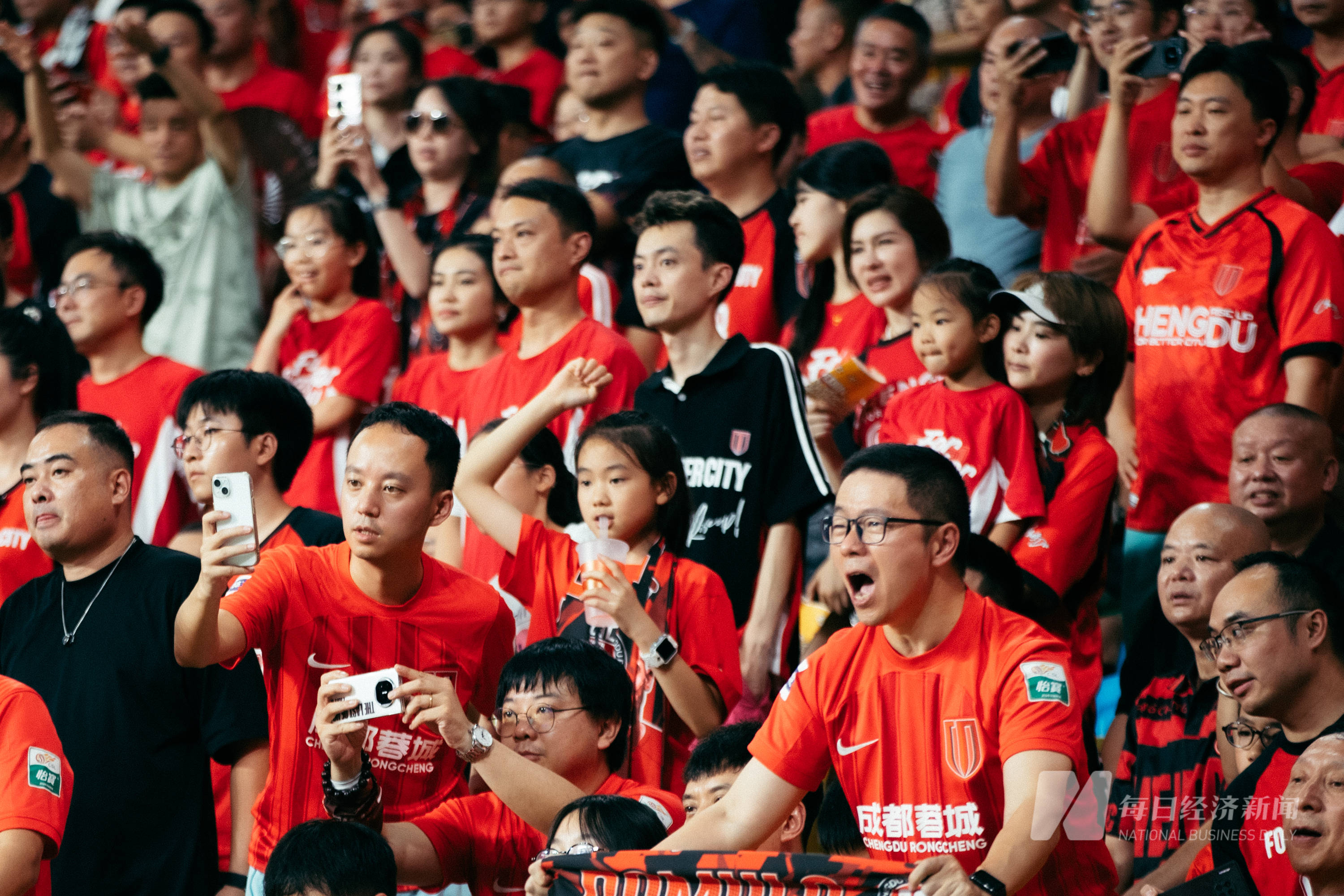 开云体育APP下载-球场之上，坚持拼搏，每场比赛皆是一次为胜利而战的机会