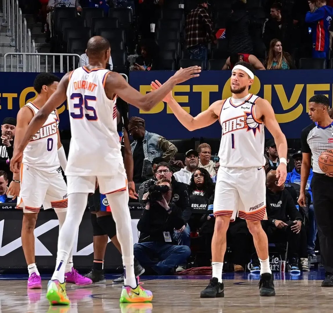 开云体育官方网站-太阳战胜掘金：布克火线复出砍下分率队逆转获胜的简单介绍