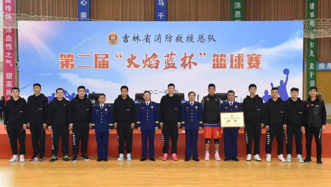 奥地利队长表现出众,团结拼搏 奥地利队长表现出众,团结拼搏