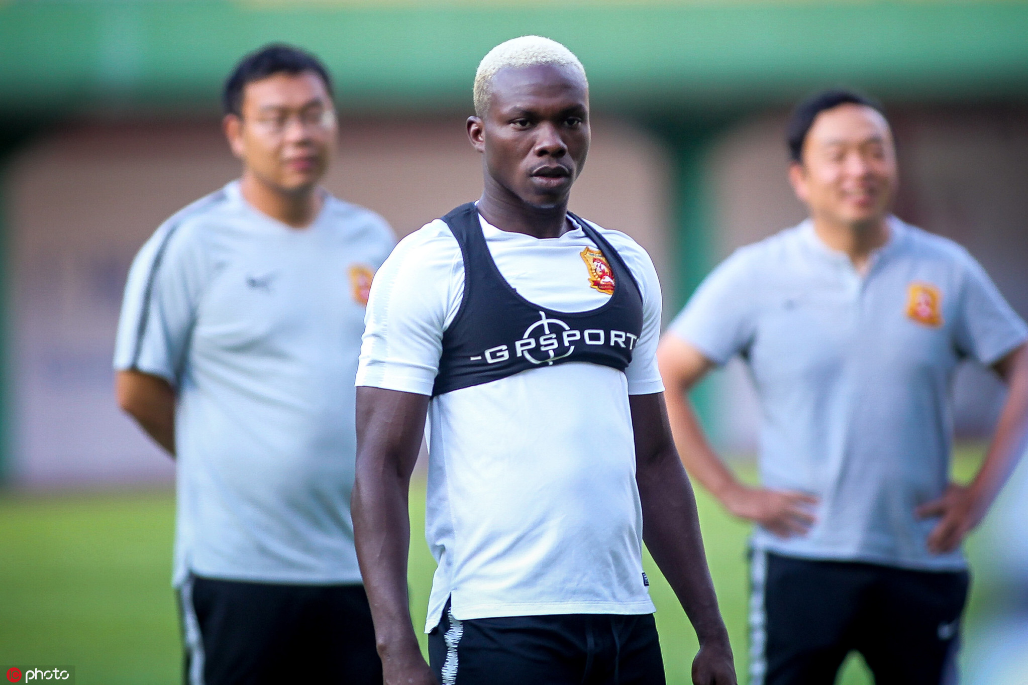 开云体育app-瓦拉多利德队员体能训练，备战战术抵抗的简单介绍