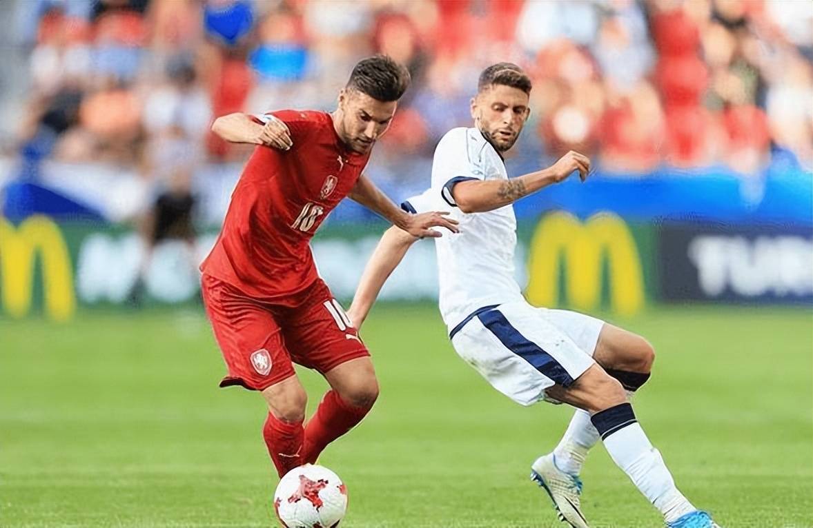 西班牙选手在滑雪场上高歌猛进