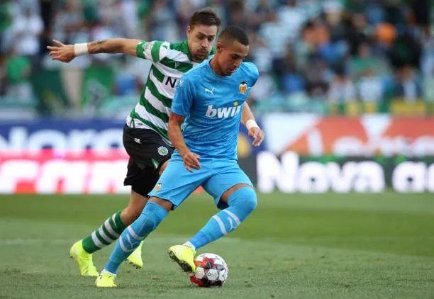 开云体育APP下载-华伦西亚主场搏杀，保持良好状态