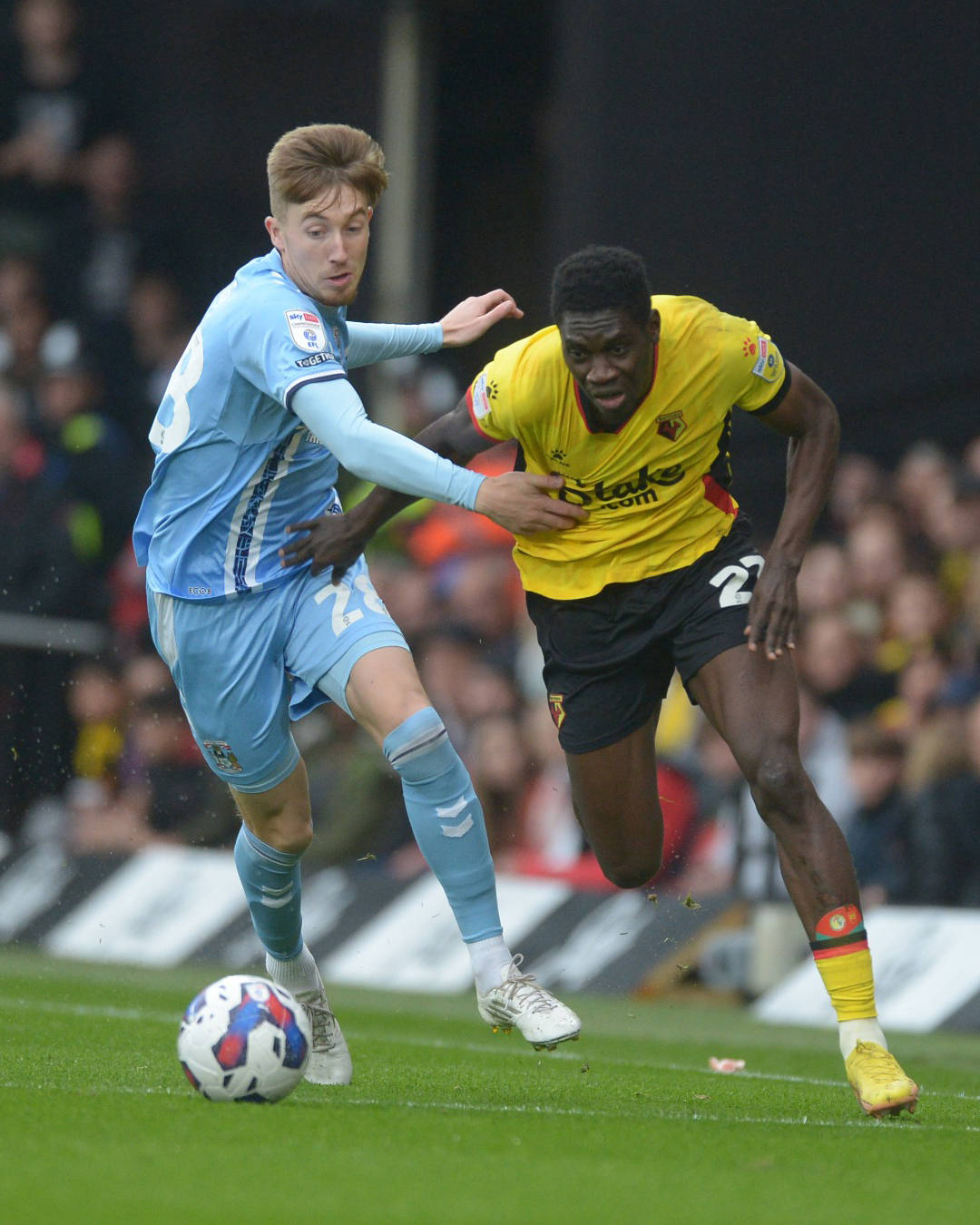 开云体育官方网站-雷根斯堡击败对手，赢得关键比赛