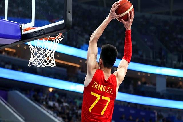 新一轮中国职业篮球联赛的精彩对决 新一轮中国职业篮球联赛的精彩对决