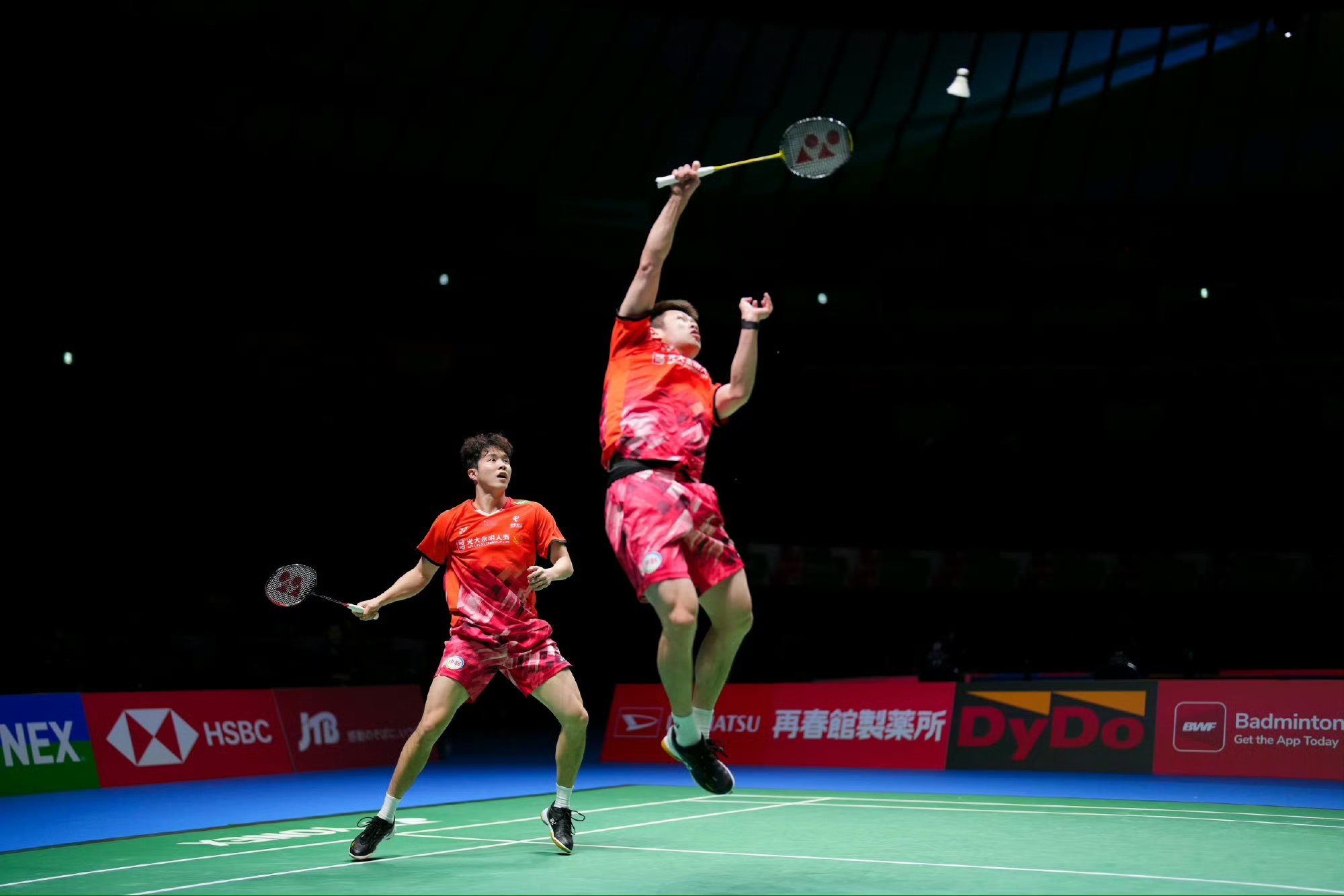 英格兰羽毛球队绝杀韩国羽毛球队,谌龙制霸全场的简单介绍 英格兰羽毛球队绝杀韩国羽毛球队,谌龙制霸全场的简单介绍